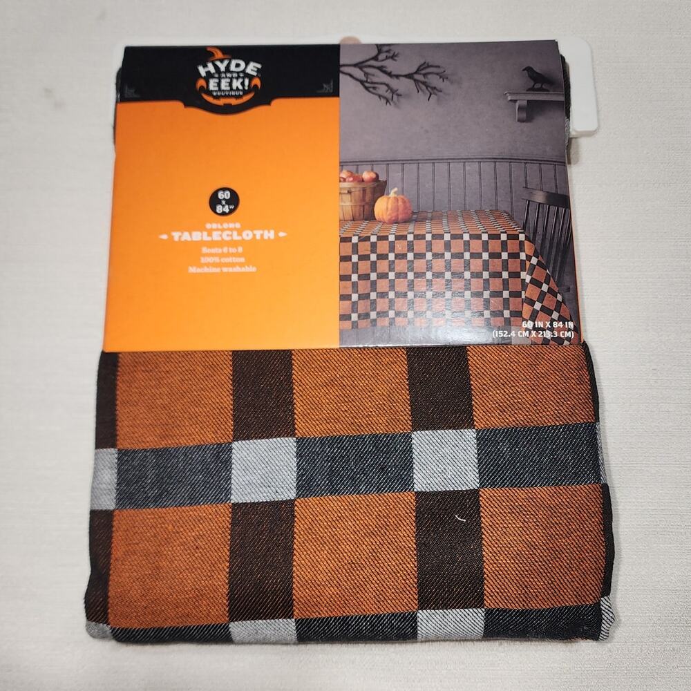 Hyde & EEK! Boutique Plaid Tablecloths 60''x 84''